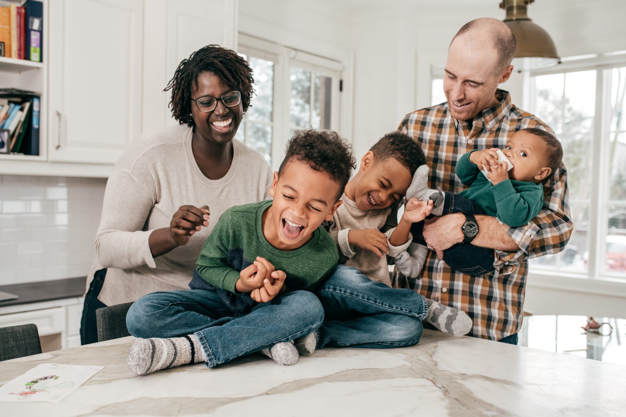 multicultural afkomst gemengde familj multietnisk multietnica legacy metisse abstammung gemischter grads bildbanksfoton lube kindern